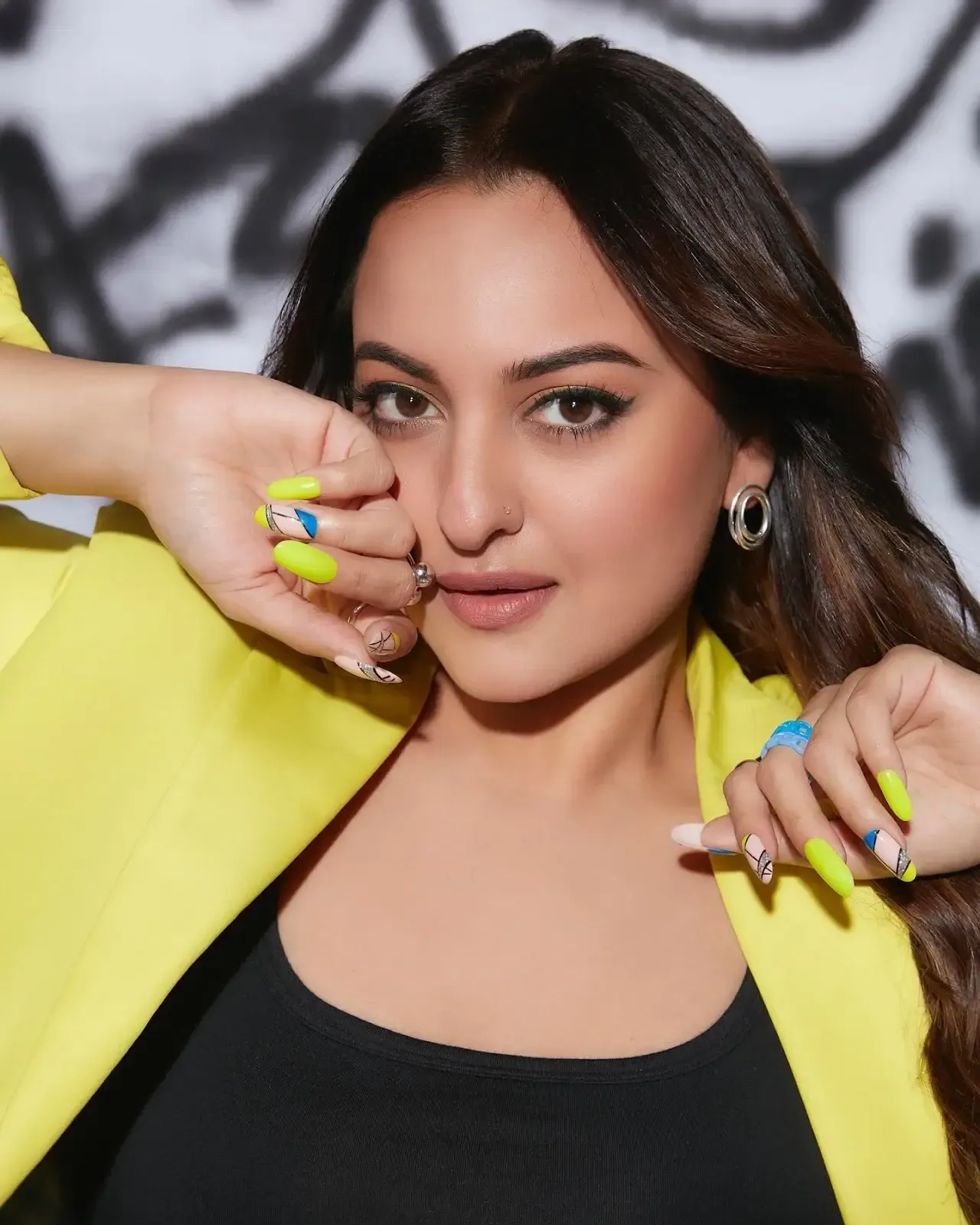 Bollywood Actress Sonakshi Sinha In Black Top Blue Jeans